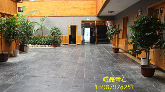青石板地面 青石板地面